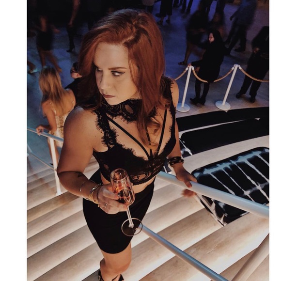 Sexy black lace crop bralette - Picture 1 of 4